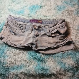 Truhearts jean shorts